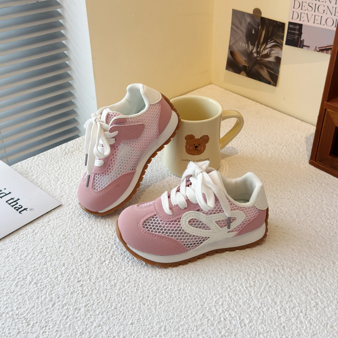 Boys Girls Low Top Comfortable Sports Shoes for Spring Autumn German Training Childrens Anti-Slip Soft Sole Casual Sneakers