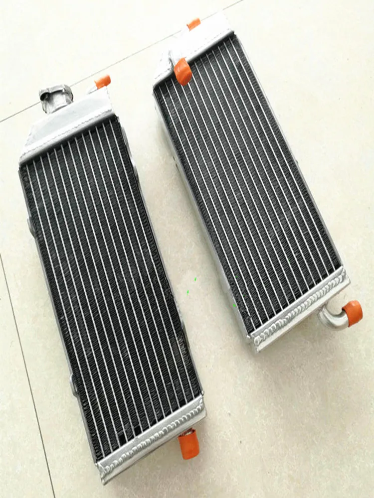 

Aluminum Radiator For 2004-2006 TM SMM530F 2004 2005 2006