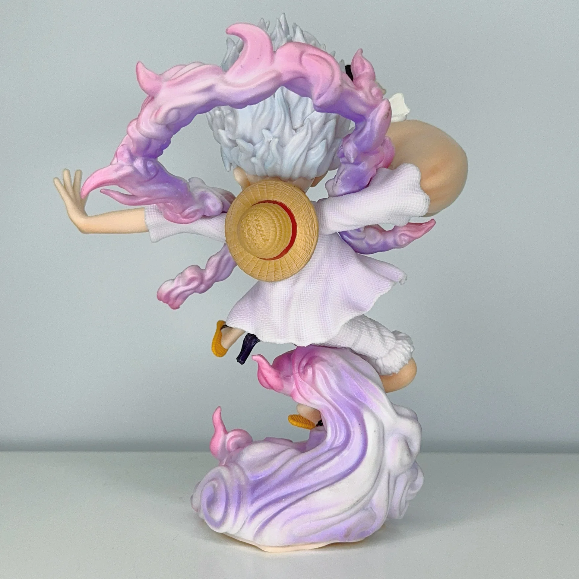 Uma peça anime figura macaco d luffy segurar a caneta ponta modelo estátua periférica desktop decorar ornamentos presente de natal brinquedos