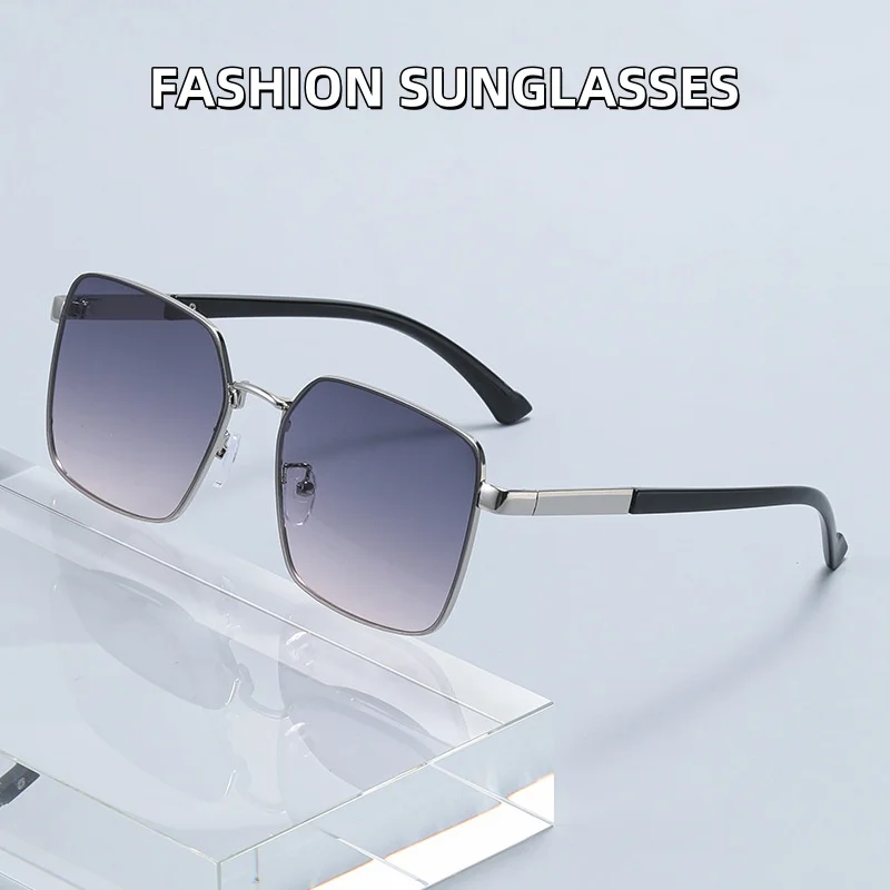 

New Retro Metal Framed Men's Sunglasses Fashionable and Trendy Outdoor Fishing Driving UV Resistant Glasses UV400 Shades Eyewear