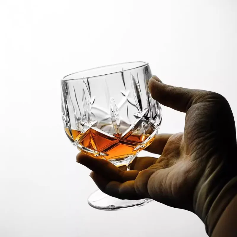 

High-end crystal brandy cup, light luxury glass foreign wine cup whiskey bar household