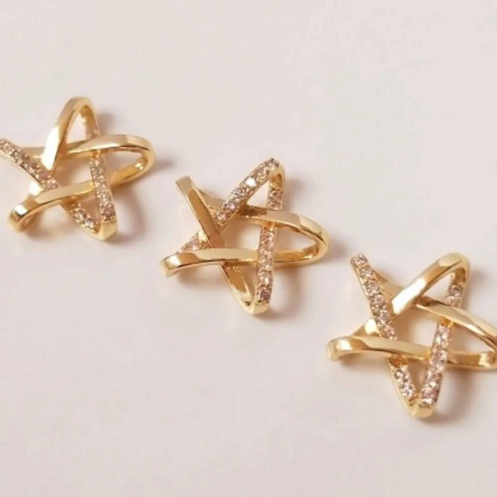 

1Pcs Copper Charms 14K Gold Color Micro-inlaid Zircon Stereo Pentagram Pendant Accessories DIY Star Jewelry Clavicle Chain