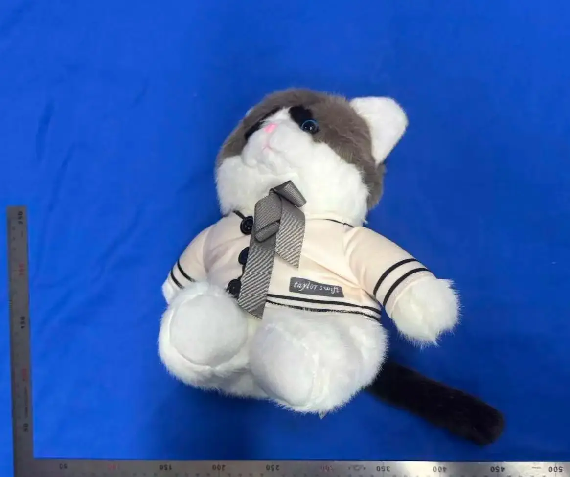 جديد 20 سنتيمتر ألبوم الفولكلور لطيف سترة أفخم القط اللعب محشوة دمية عيد ميلاد هدايا عيد اللعب لتزيين الغرفة