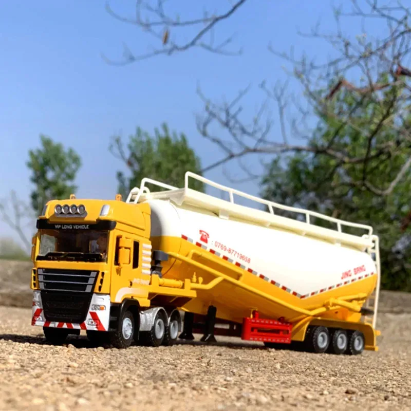 

TEMIKIDS Exquisite Alloy Cement Mixer Truck Model,1:50 Mixer Truck Construction Truck Kids Toy Gift B260