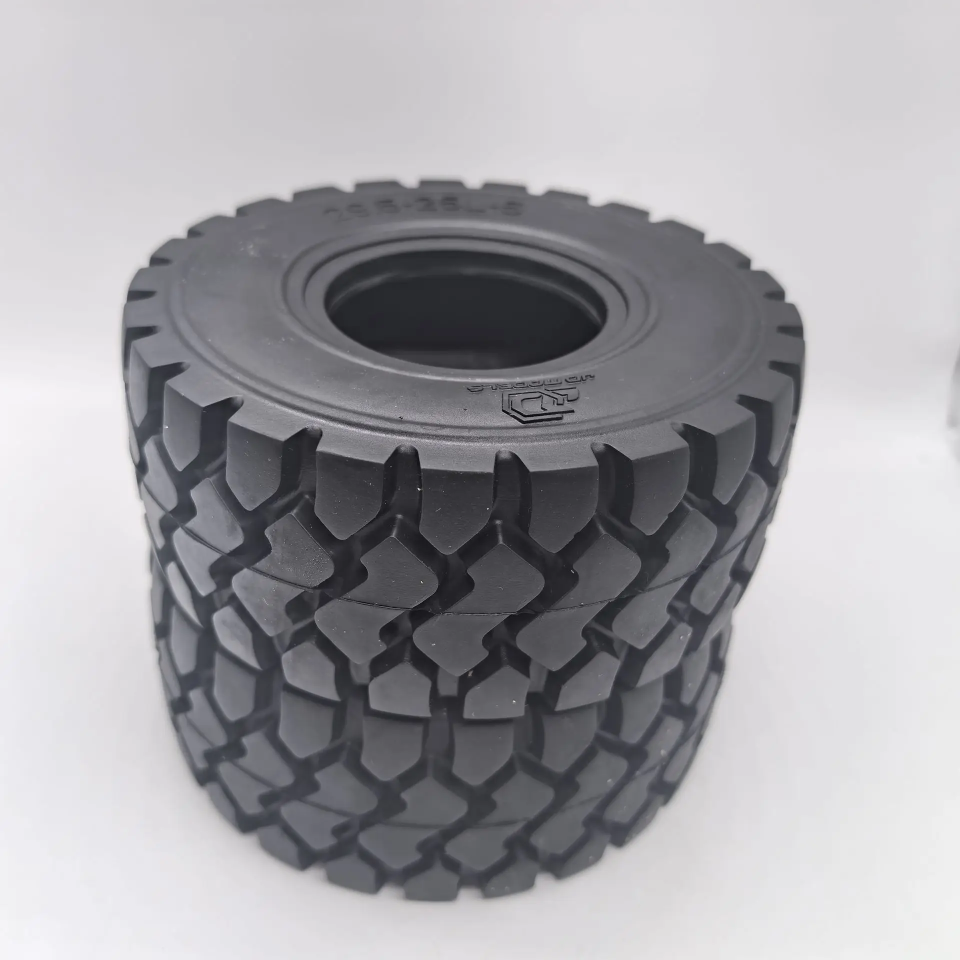 JDM-82 RC Wheel Loader Bulldozers Rubber Tire Tyre 137mm For Tamiya 1/14 Rc Truck Trailer Tipper Actros Parts DIY Accessories