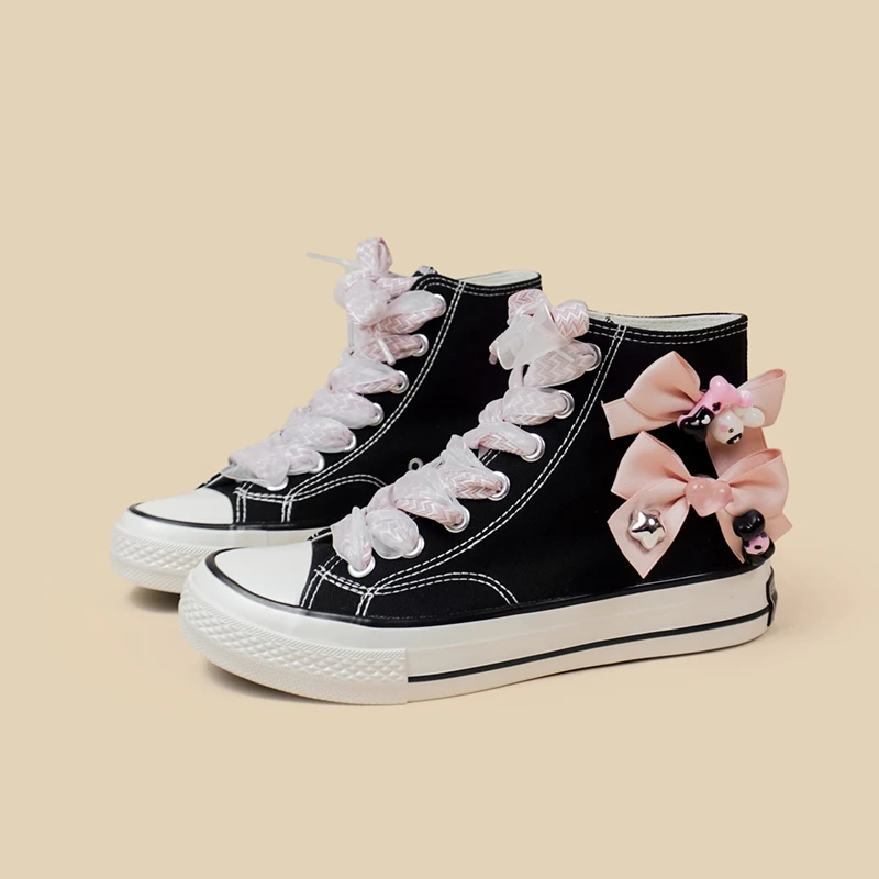 Amy and Michael Kawaii Shoes Lovely Girls Students Black High Top Canvas Shoes Female Casual Flat Sneakers Big Size Women Shoes