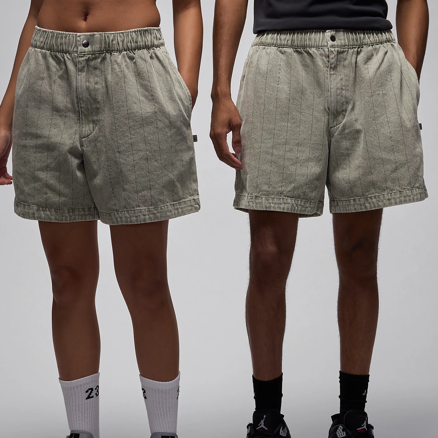 

Nike Authentic New JORDAN Men's Loose Fit Breathable Shorts HF0537-029