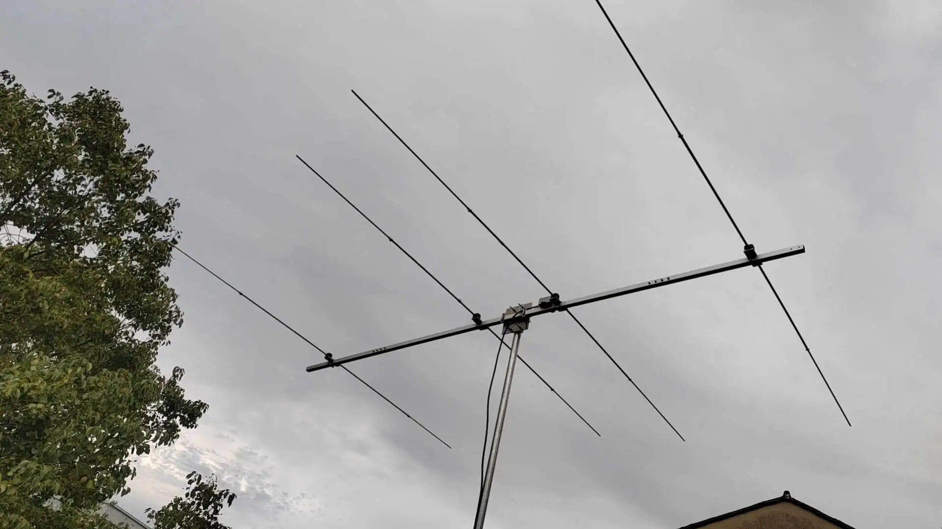 

FCH-6M4EL-MINI 6m 4‑Element Yagi – 2.6m Boom, 2.5kg, 0.5‑2000W, SWR≤1.5, Portable Field Antenna