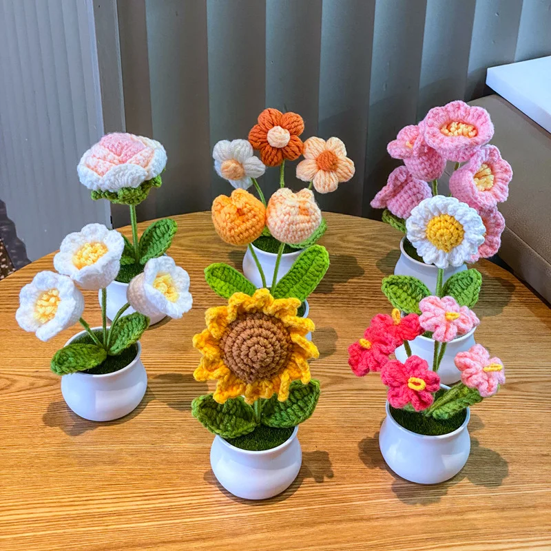 

Handwoven Mini Potted Flower Rose Office Desktop Ornamental Potted Plants Woolen Thread Finished Product Home Decoration
