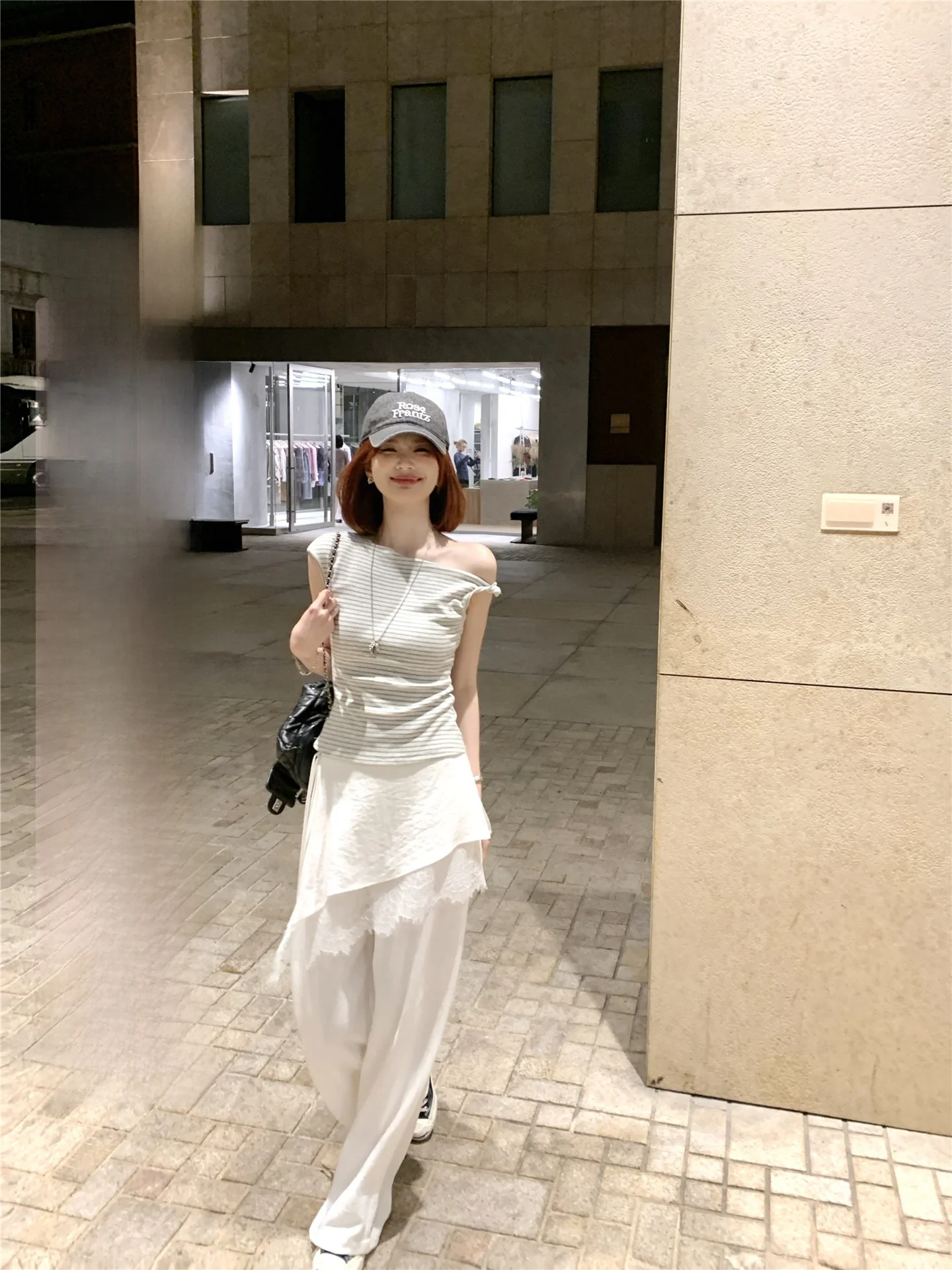 

Повседневные брюки прямого кроя с высокой талией в стиле кэжуал, женские джинсовые брюки, весенне-летняя корейская версия, простой дизайн