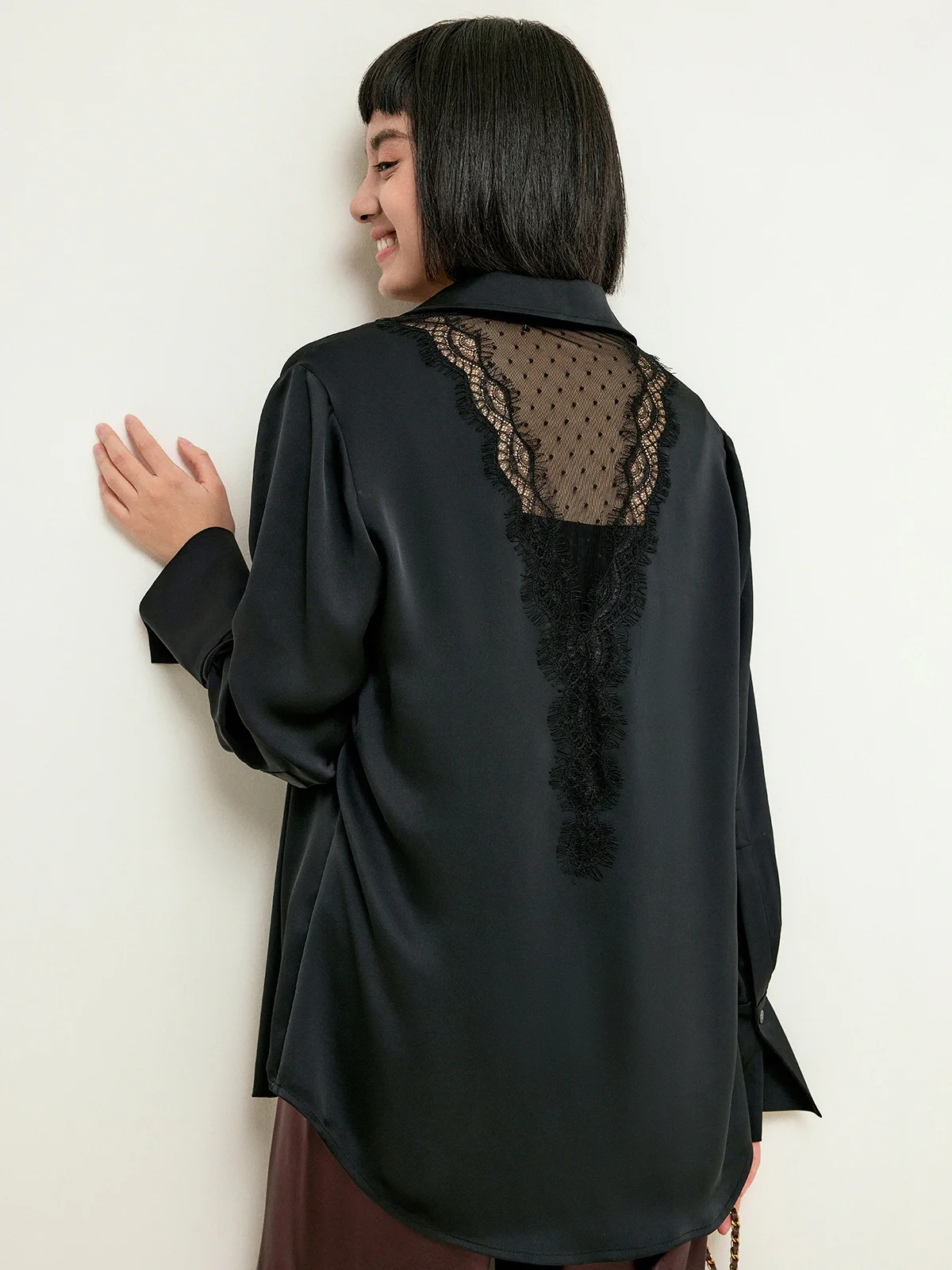 

Ele Sle Silk Color Bone Beau irt Lace Ba Splicing Top Women's Loose Fit Long Sve Breathable Summer S...