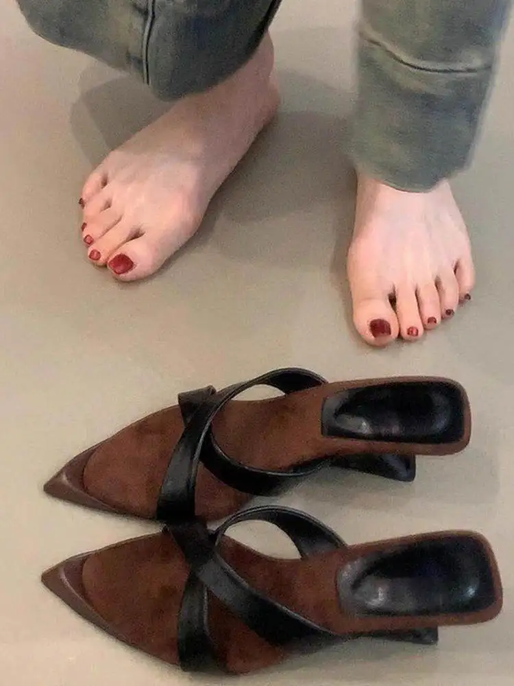 

Женские босоножки на каблуке с острым носком и перекрестной ремешком в стиле ретро, 1982, новые тапочки без шнуровки на высоком каблуке с леопардовым принтом и открытым носком