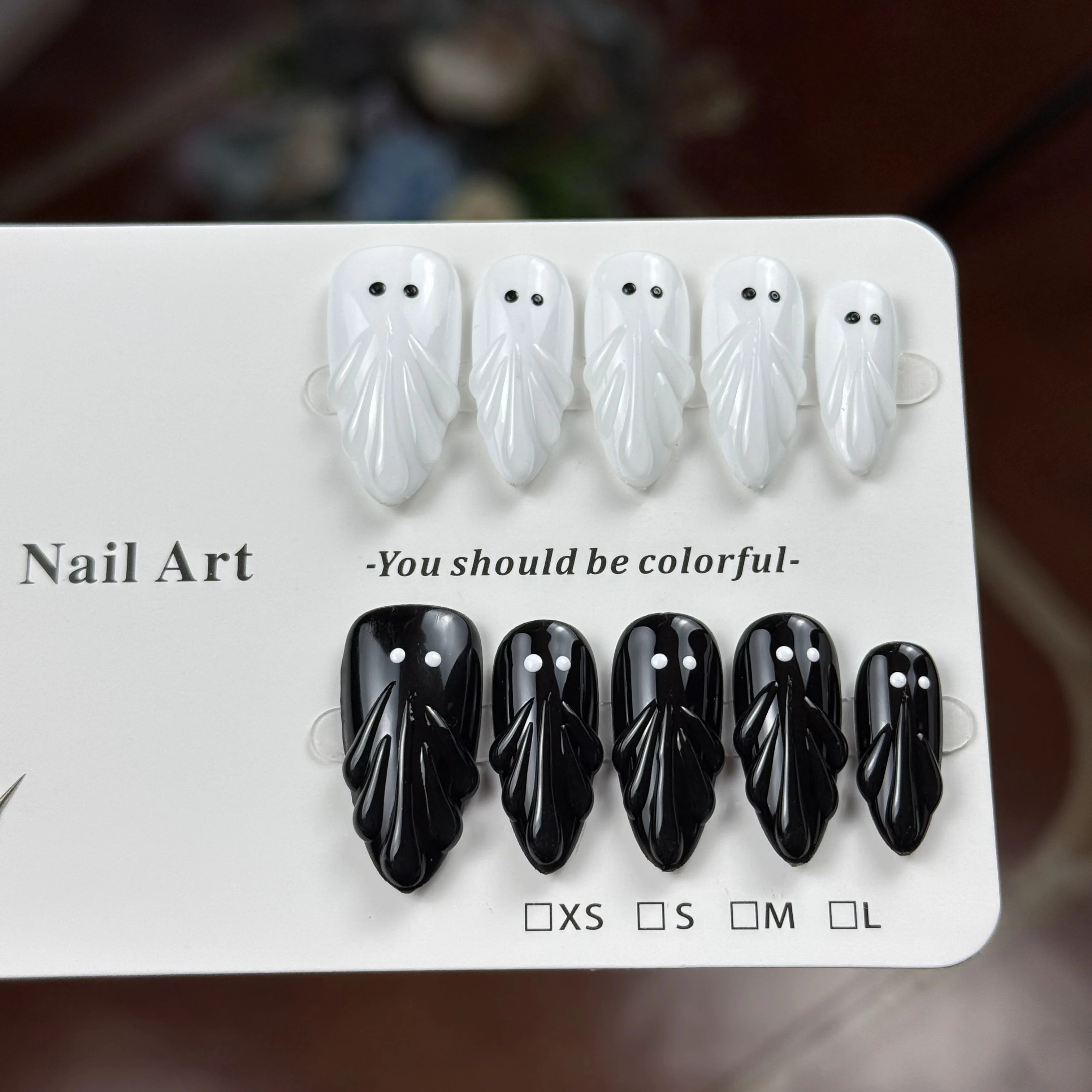 10 قطع من شبح الهالوين الراقية، رسوم متحركة ثلاثية الأبعاد مرسومة يدويًا، لون أبيض وأسود متباين درع البط اليوسفي أظافر صناعية مصنوعة يدويًا