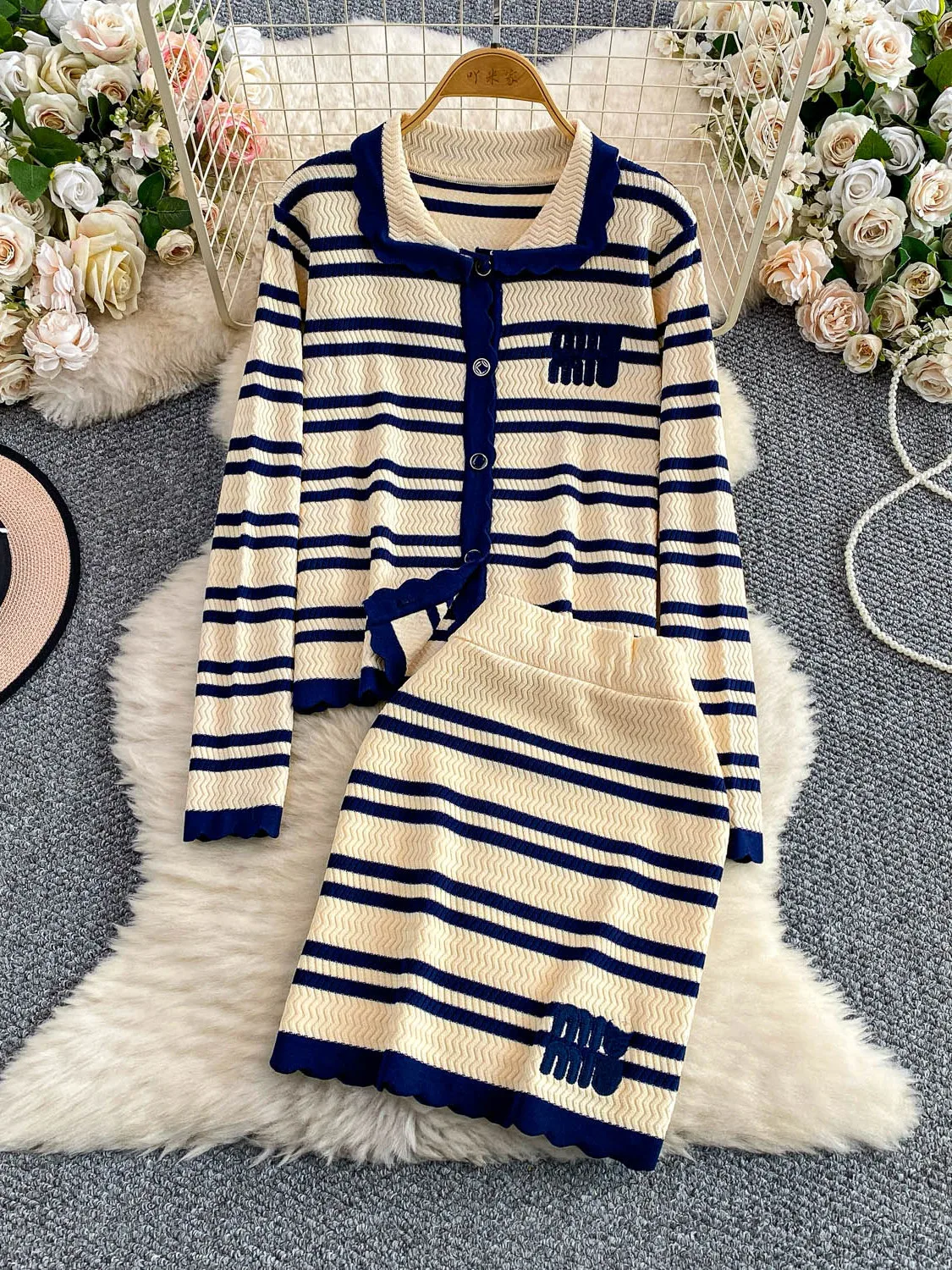 

Chic Striped Embroidered Knitted Jacket High Waist Short Skirt Set Doll Collar Slimming High Waist Boosting Autumn Fashion Set
