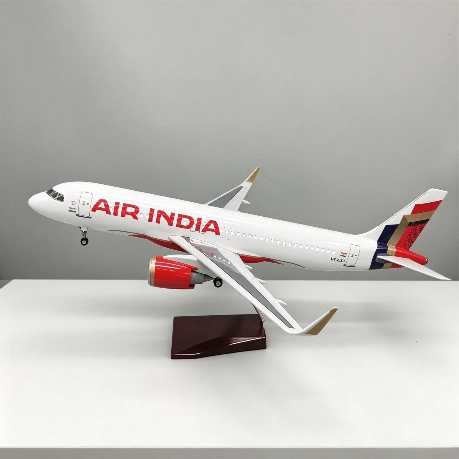 A320neo India Red Airlines Airplane Model 1/80 Scale 47cm Air-bus 320 With Display Stand Landing Gear Collectible Aircraft Plane