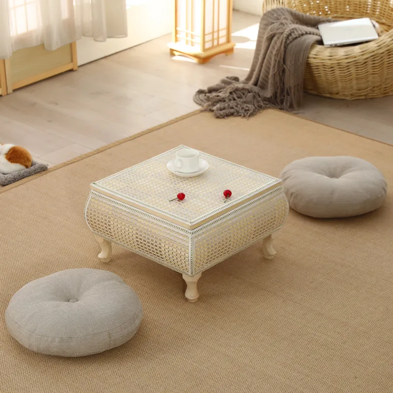 Coffee table, bay window,  small coffee table, balcony windowsill, tatami floor