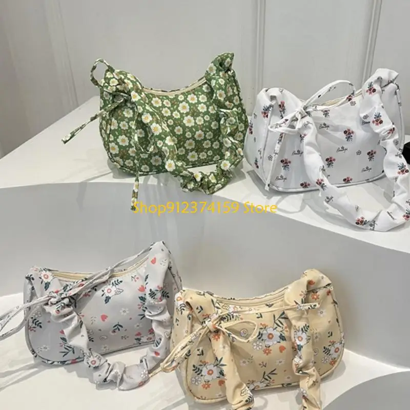 

G5AE Casual Floral Shoulder Bag With Wide Adjustable Strap Spacious Compartments Twill Outdoor Travel Essential