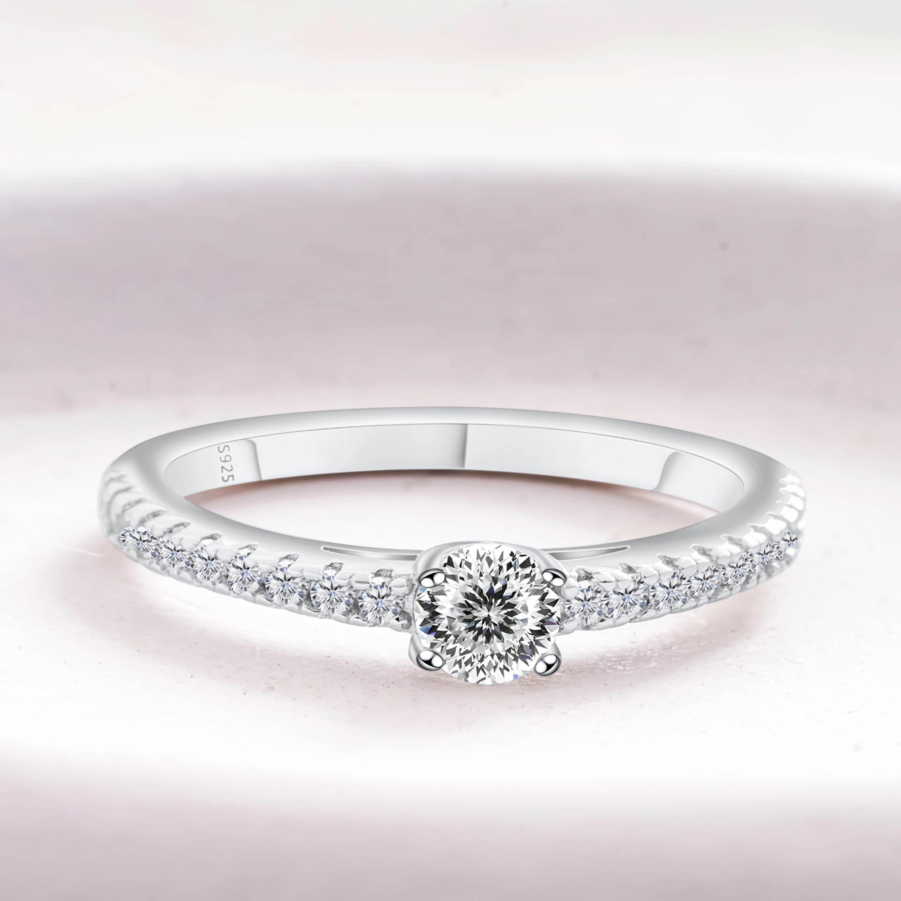 

4mm 0.3CT D Color Moissanite Ring for Couples Women Men 925 Sterling Silver Lab Diamond Engagement Wedding Band Fine Jewelry