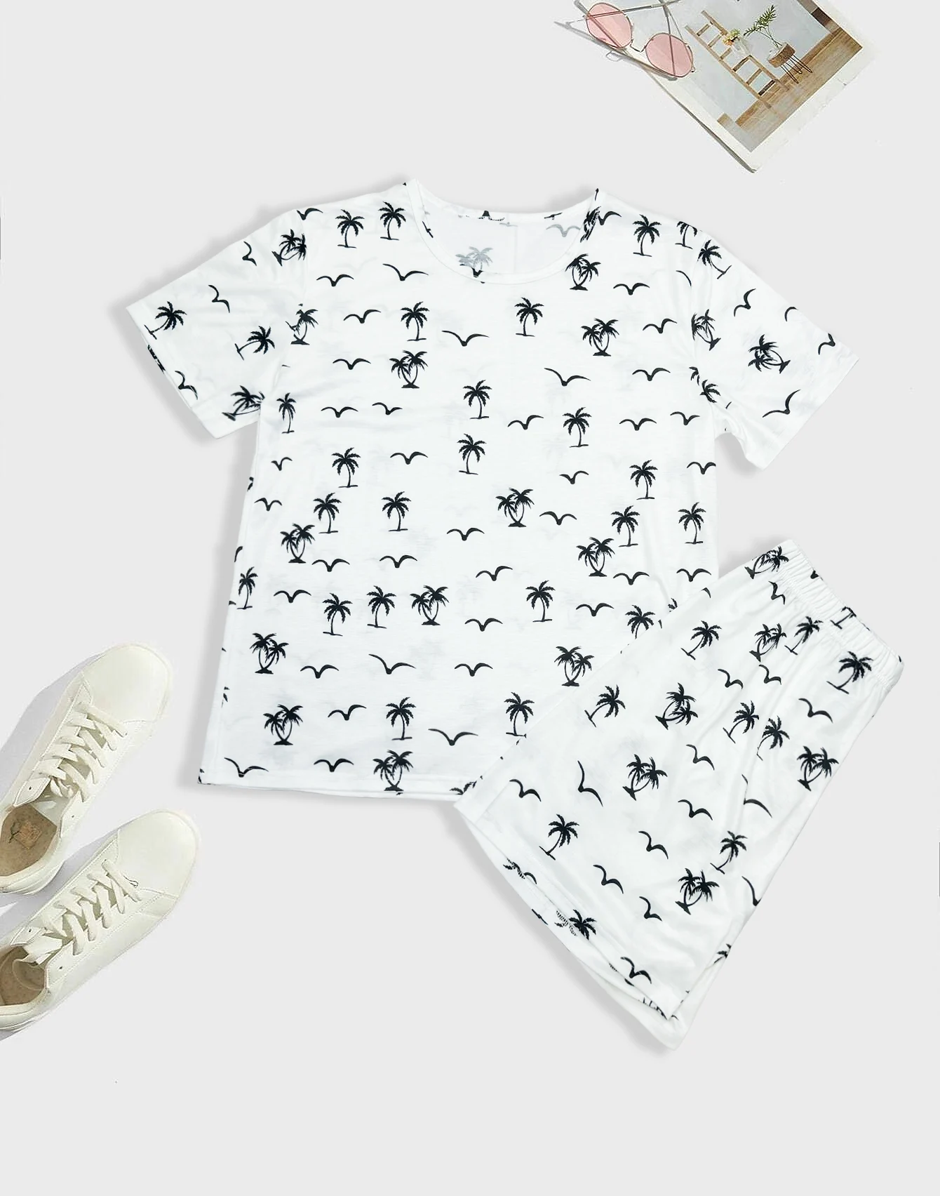 Men\'s casual pajamas home clothing coconut tree and seagull printed short sleeved shorts two-piece set for men\'s clothing