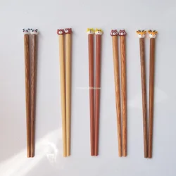 1 Pair 18cm Chopsticks Unique Design Household Chopsticks Solid Color Kitchen Utensils Wood Chopsticks Durable Wooden 중국간식