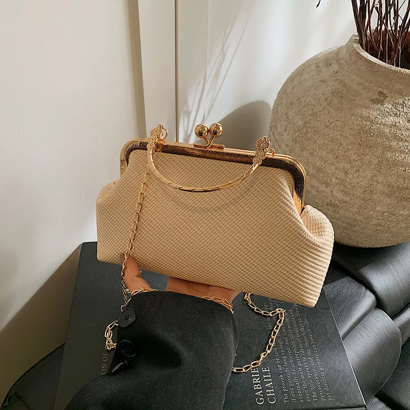 

Fashion Chain Handbag for Women 2025 Large Capacity Single Shoulder Crossbody Small Square Bag Fashion Pu Leather Lady Tote Bag
