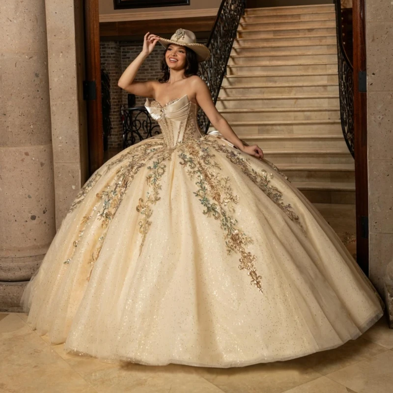 

Champagne Shiny Quinceanera Dresses Off The Shoulder Applique Lace Beads Tull Party Birthday Sweet 16 Dress Vestidos 15 de anos