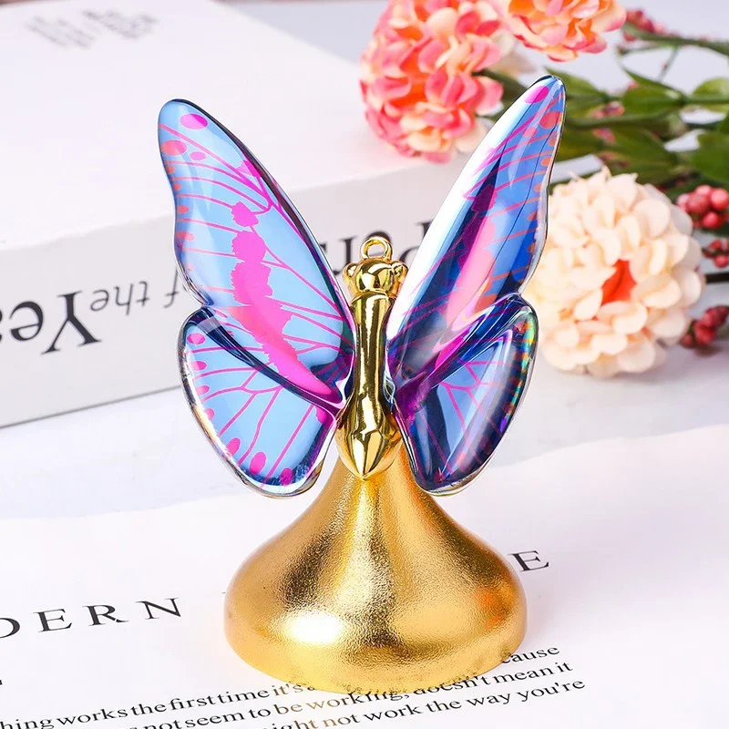 

Crystal Butterfly Figurines Luxury Miniatures for Living Room Modern Art Ornaments Creative Sculptures Gifts Home Decoration