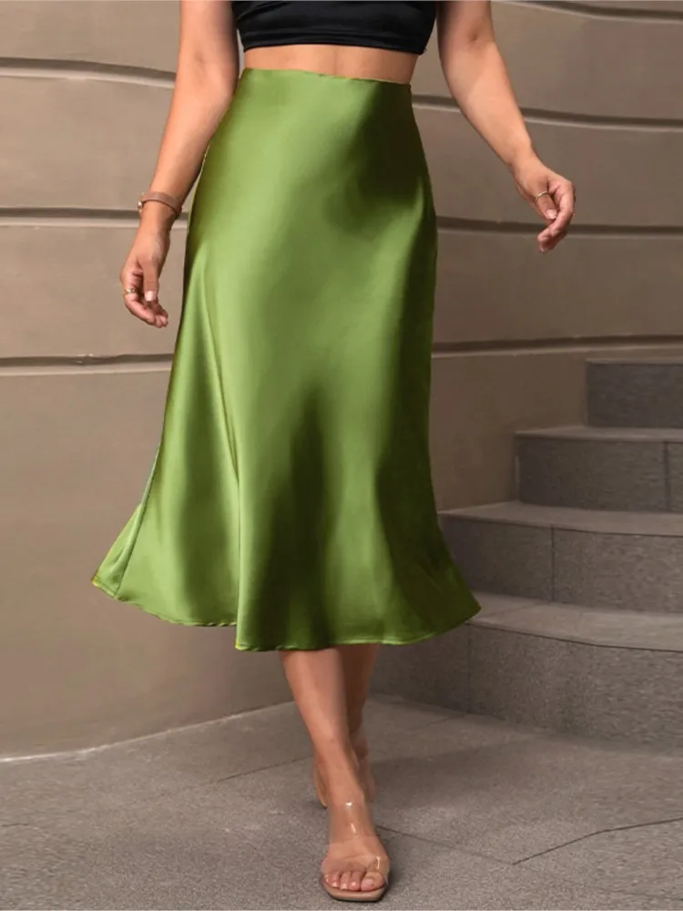 2026 여름 우아한 솔리드 스커트 여성용 신상 눈길을 사로잡는 슬림 A라인 여성 블랙 스커트 기품 있는 미디 스커트 여성용