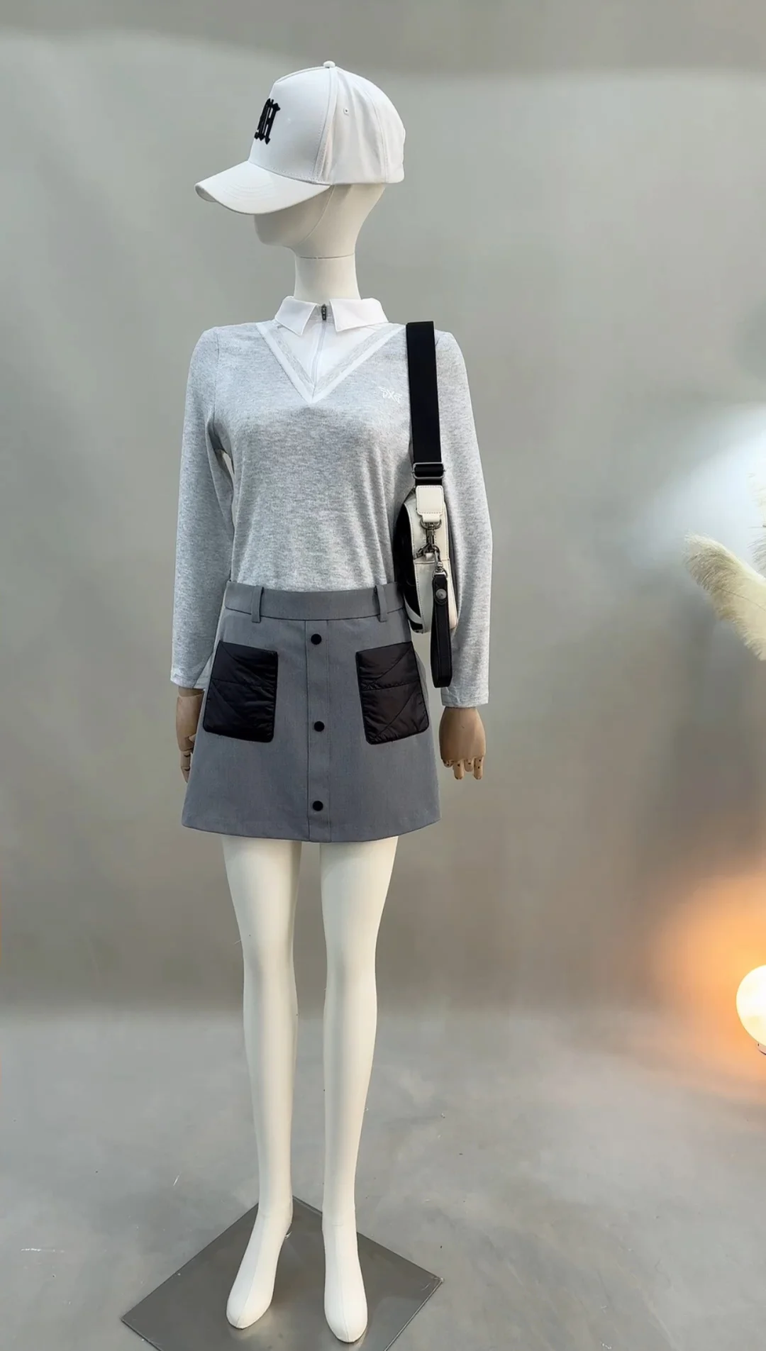 

Women's Golf Clothing: Two-Piece Collar Color-Blocked Base Layer Top - Flattering and Versatile