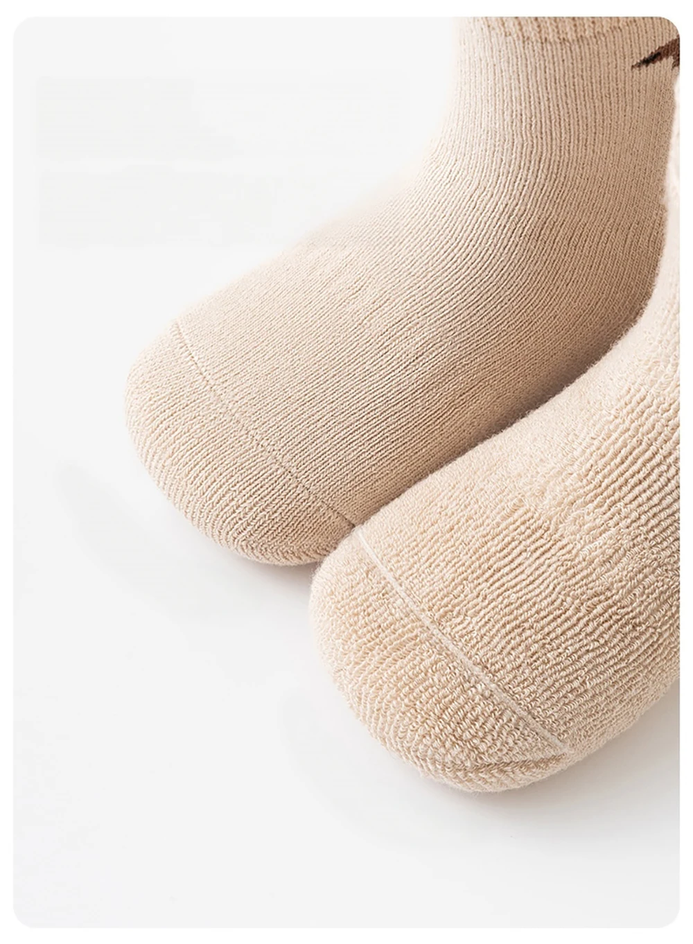 MILANCEL Kindersocken 0-5T Babysocken Winter Warme Verdickte Mädchen-Bodensocken Cartoon Kinder Rutschfeste Mittellange Socken – Detail 9
