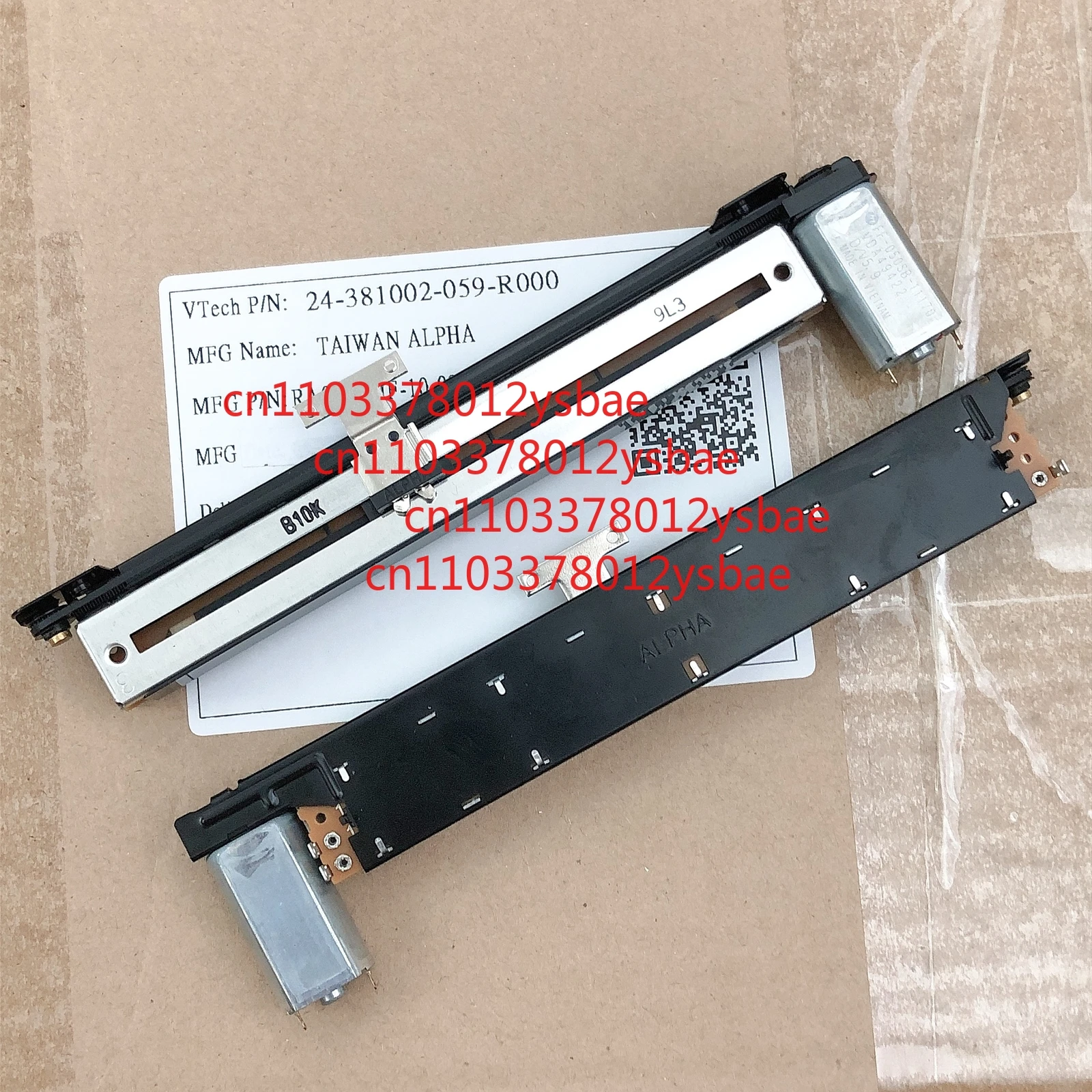 

Моторизованный ползунковый потенциометр ALPHA с одним фейдером B10K для миксера SOUNDCRAFT