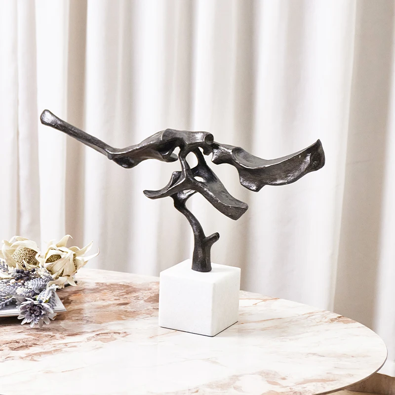 

Modern Abstract Decor Metal Art Sculpture Black Statue Home Decoration Decoration for Home