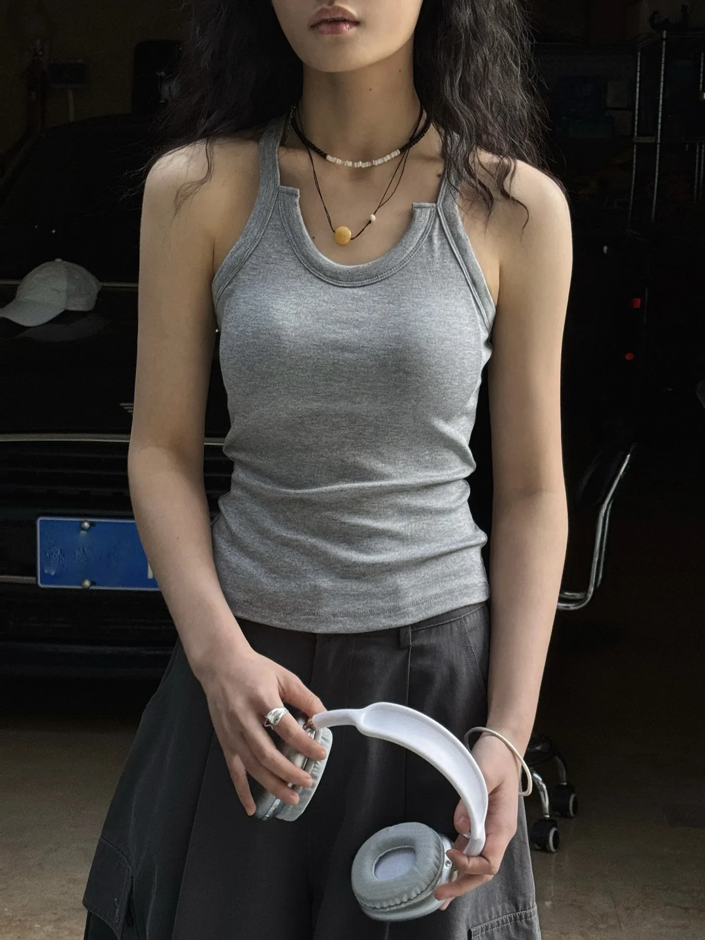 قميص نسائي بدون أكمام، تي شيرت بلون سادة، تصميم جميل #3