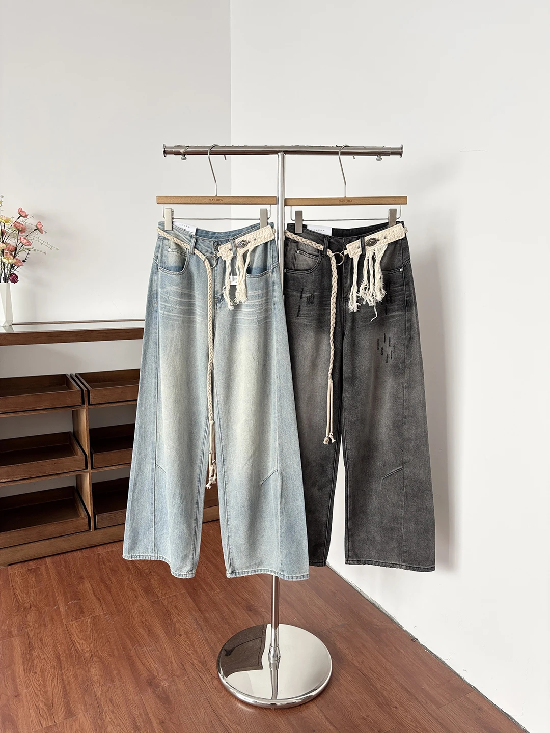 

Spring Summer 2026 High Waist Wide Leg Denim Jeans Women's Commuter Style Retro Simple Washed Color Slimming Pants