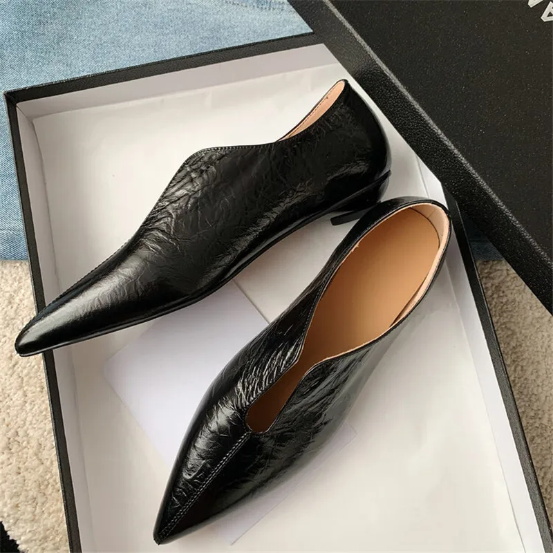 New Spring Cow Leather Women Shoes Pointed Toe Women Pumps Shoes for Women Zapatos De Mujer Fashion Retro Ladies Shoes Low Heel