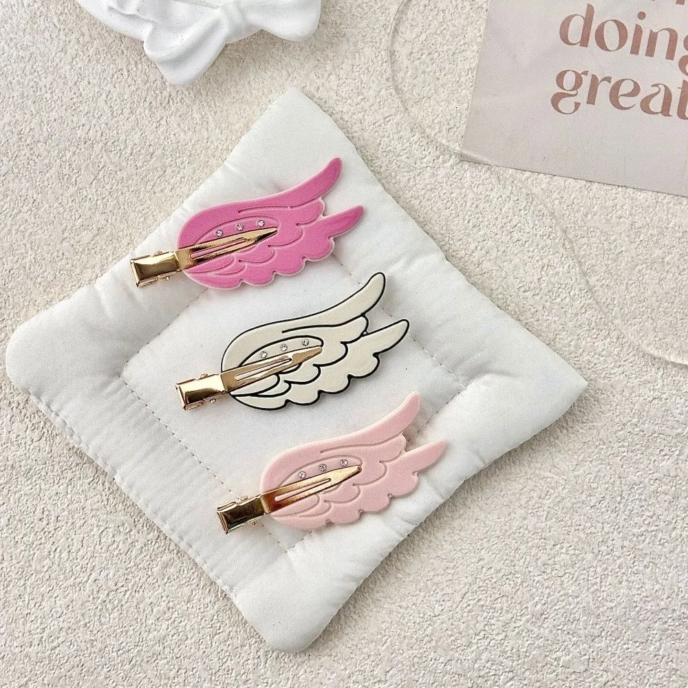 2pcs Crystal Rhinestone Traceless Hair Clip Dopamine Acetate Cosmetic Clip Hair Accessories Korean Wing Girls Hairpin Makeup