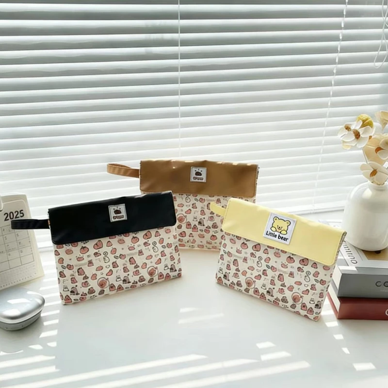 

New Kawaii Kapibala Series Zipper Storage Bag Cartoon Cute Creative Printing Large Capacity Portable File Bag Stationery