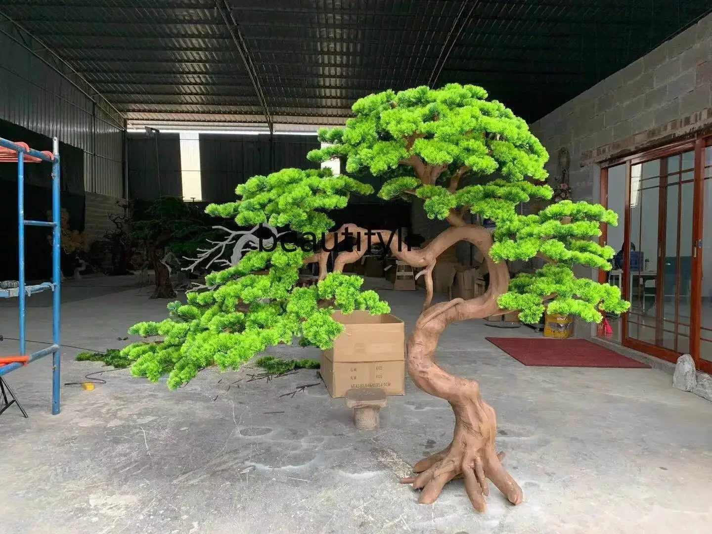 

P Simulated pine tree large interior decoration fake tree solid wood hotel entrance welcome pine landscaping