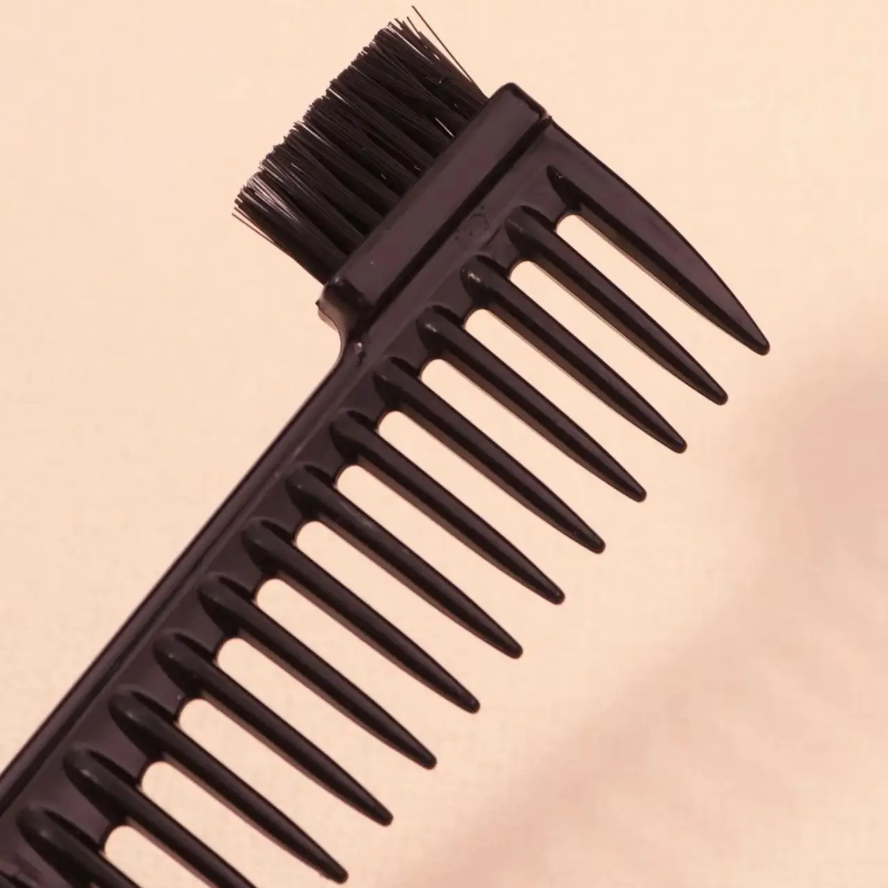 Peigne d'épilation multifonctionnel à dents larges, design innovant, avec brosse en nylon spécial pour perruques de vrais cheveux