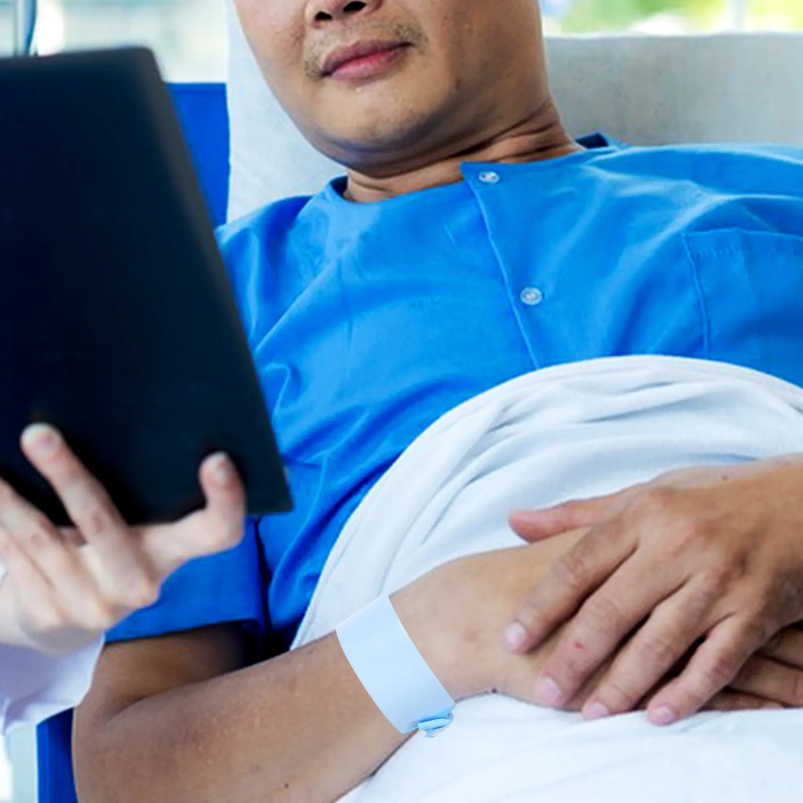 

100Pcs Waterproof Disposable Wristbands Blank PVC Patient Id Wristbands for Hospitals Clinics Emergency Care Identification