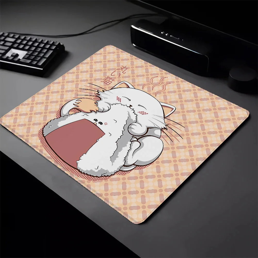 Small Kawaii Mouse Pad Gamer MARUI NEKO AND ONIGIRI Gaming Mouse Mat Mausepad Deskmat Pc Accessories Mousepad Mats Keyboard Pads