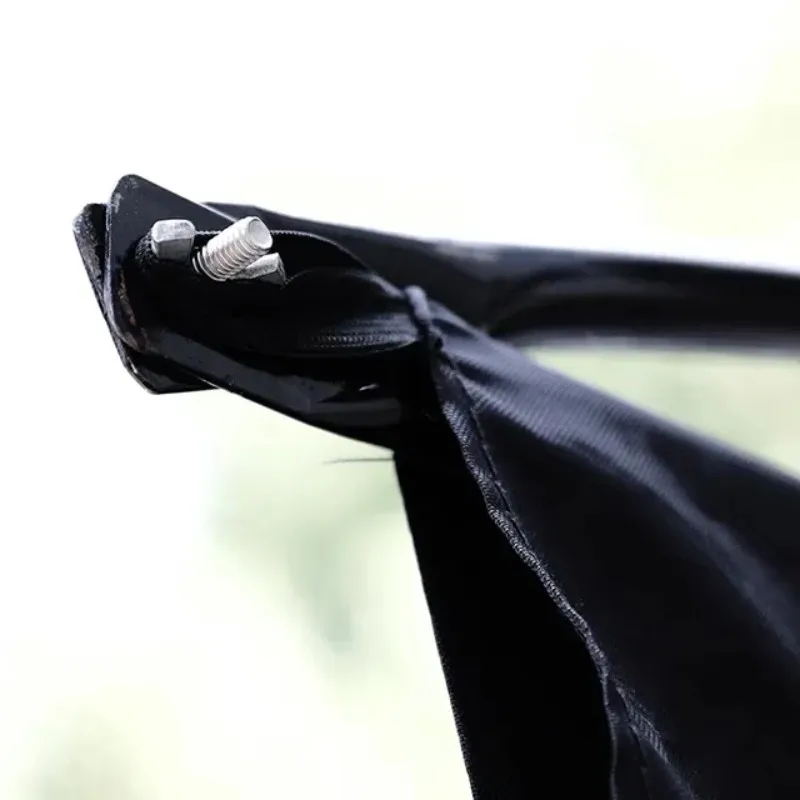 Sistem Jaring Pertahanan Lipat untuk Rebounder Lapangan Basket