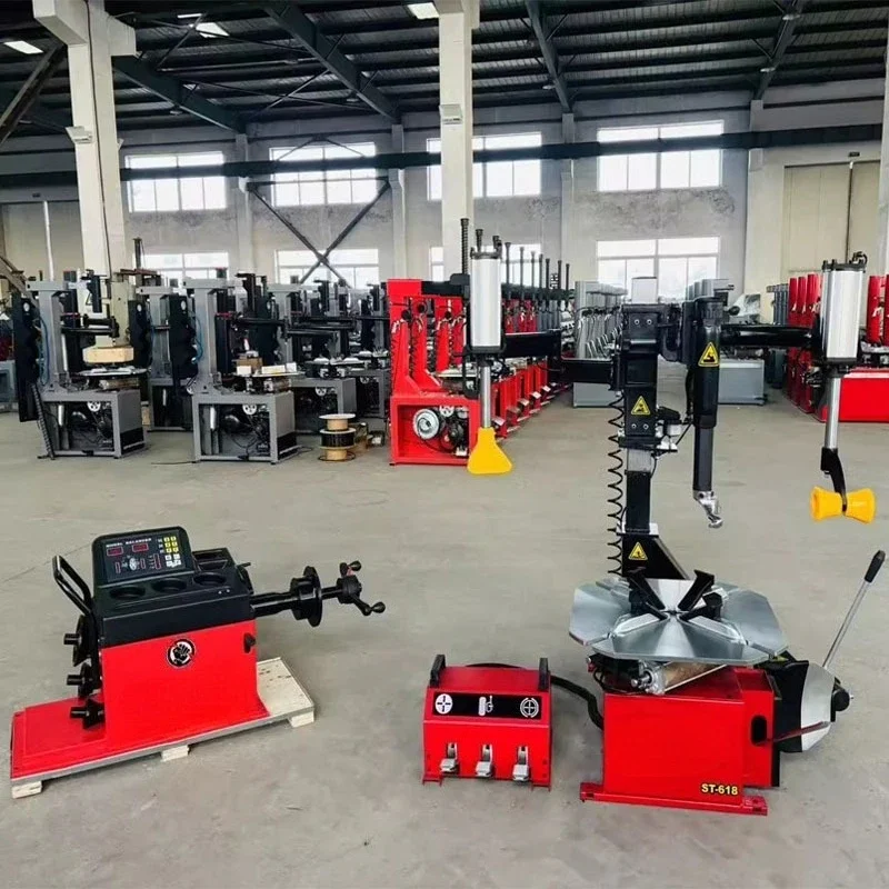 Fully automatic car flat tire disassembly machine tire pick-up machine On-board tire remover Van can be on-board