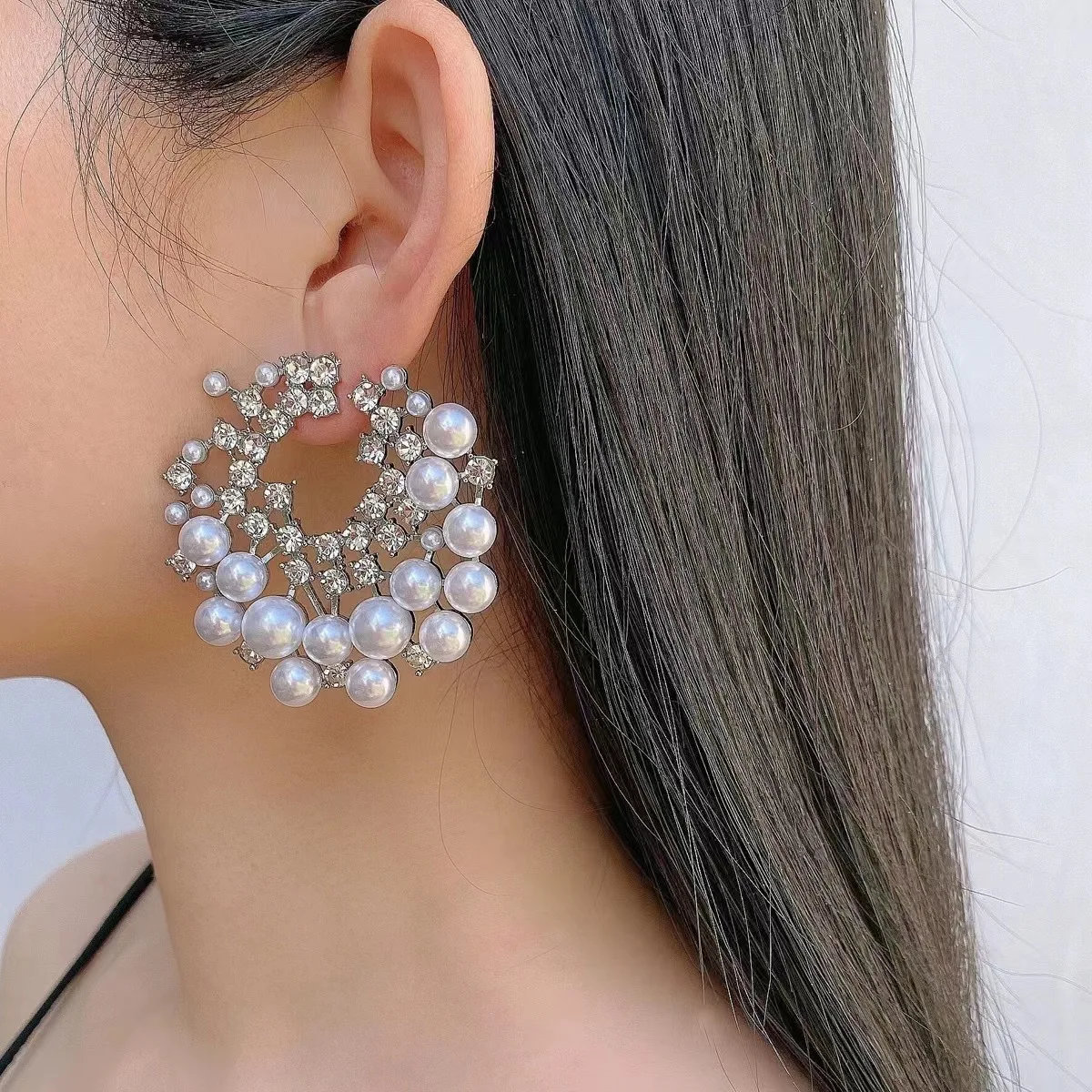 Geometric Circular Imitation Pearl Stud Earrings Round Rhinestone Accessories For Women Bridal Wedding Earring Party Jewelry