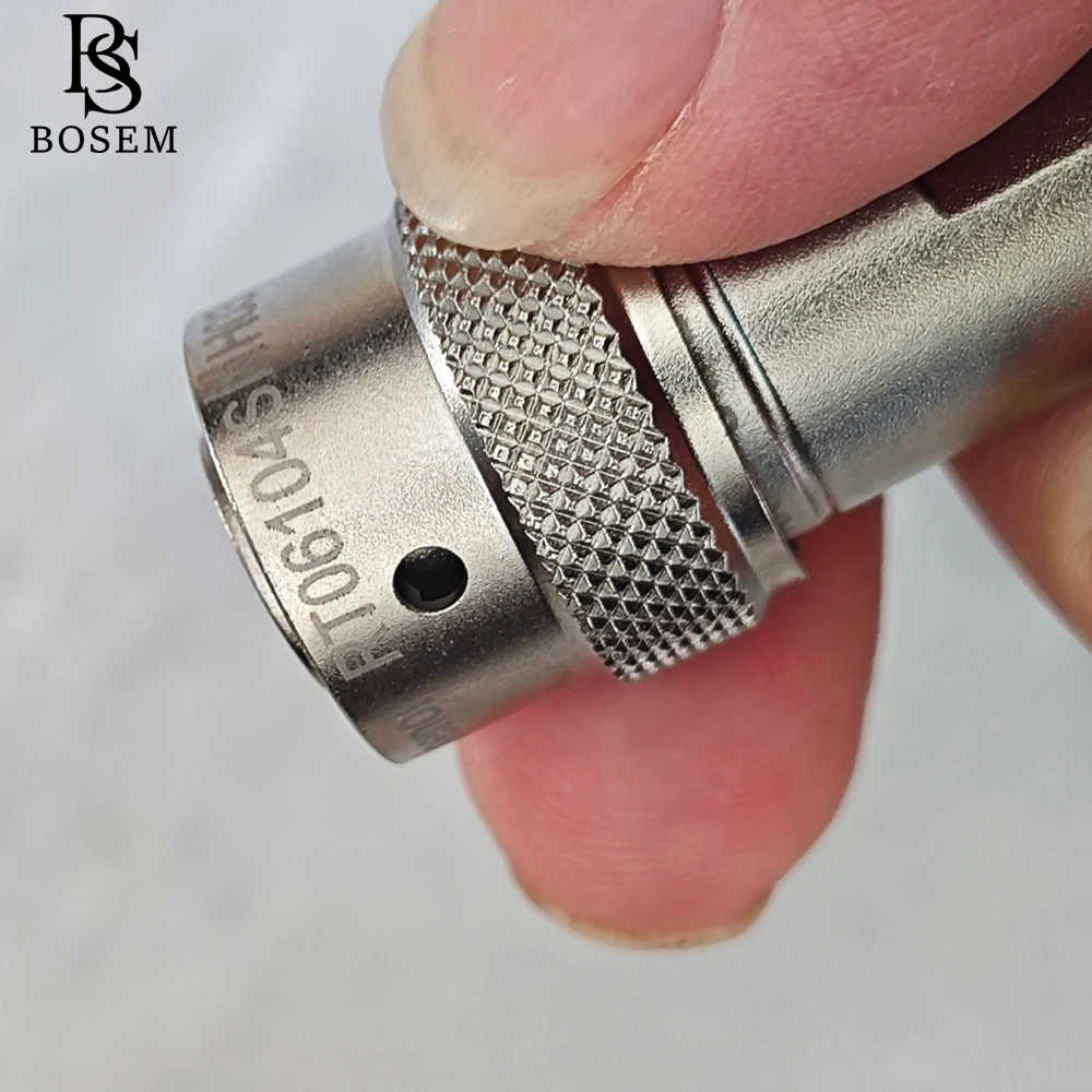 

RT06104SH03 10-4S 4-контактный гнездовой разъем