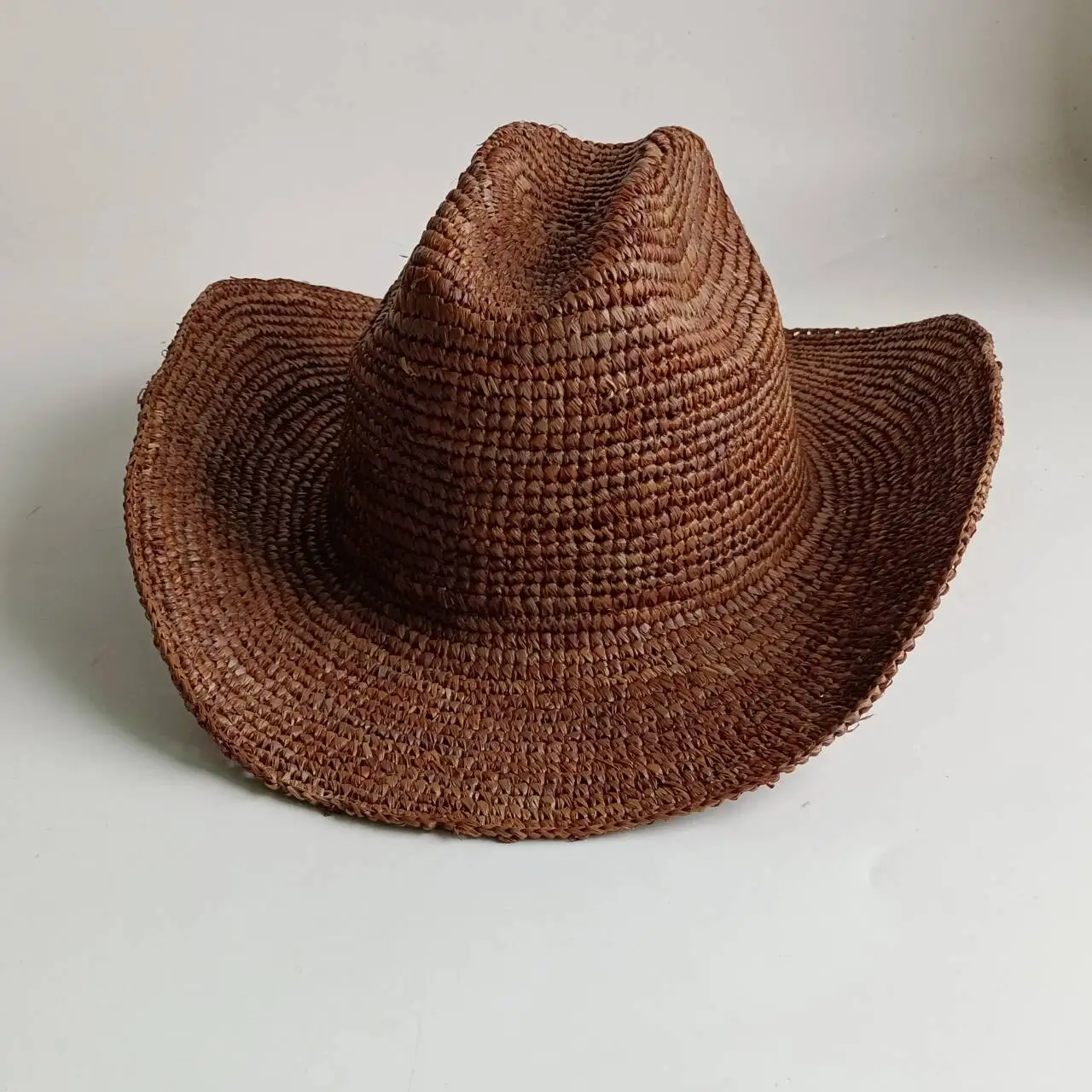 Hand-crocheted Natural Raffia Straw Western Cowboy Hat for Women Men Summer Wide Brim Sun Hat Outdoor Breathable Beach Panama