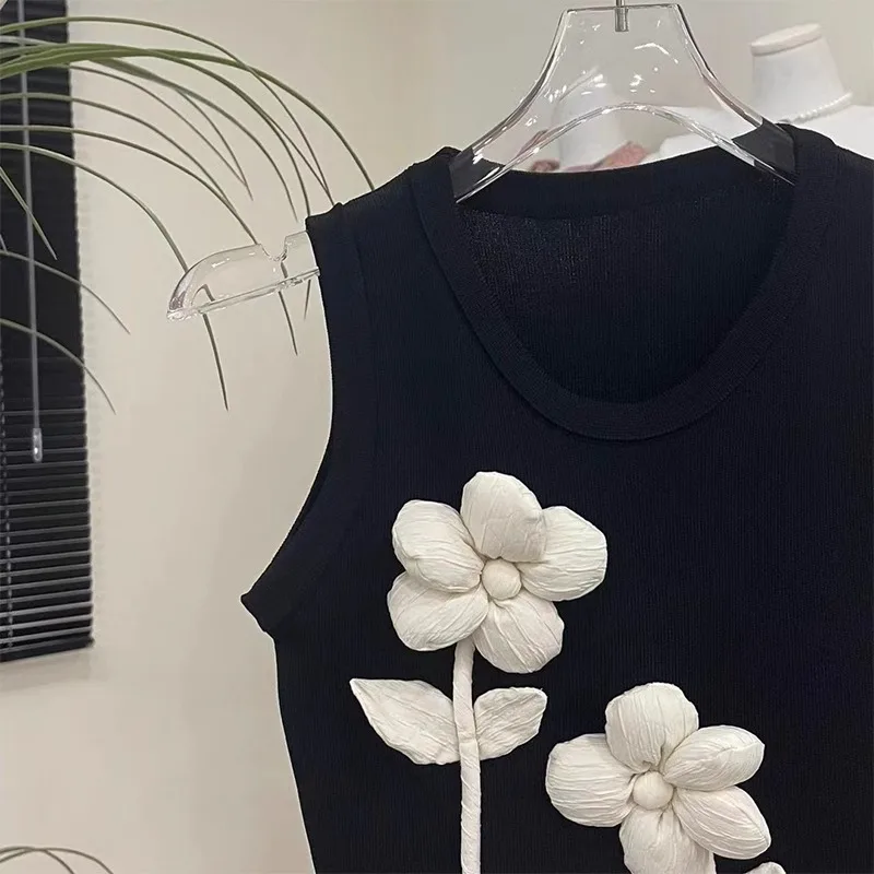 Three-dimensional Floral Knitted Tank Top Women Summer Elegant Sleeveless Tops Sweater Vest Clothes