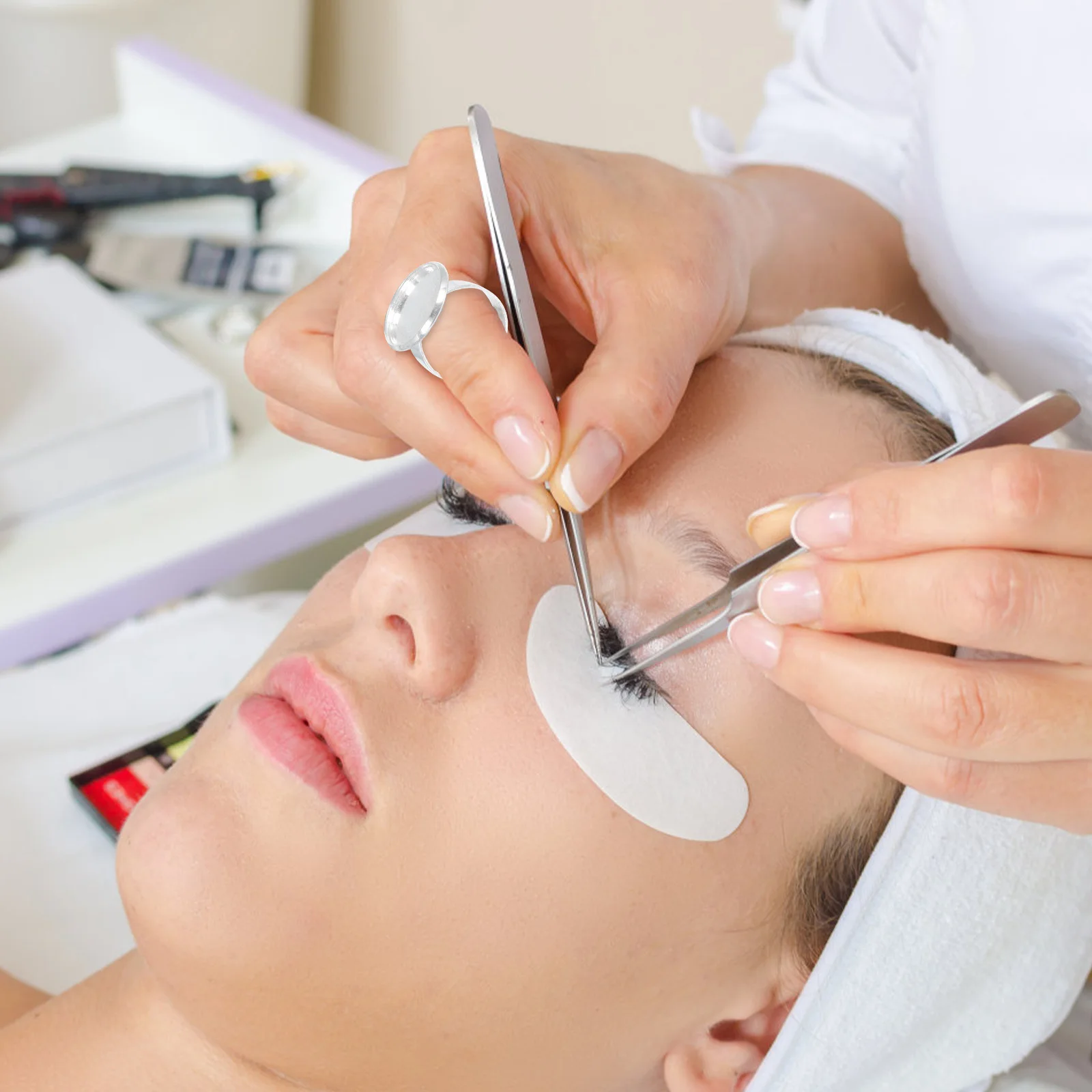 

2Pcs Ring Color Cups Stainless Steel Eyelash Glue Holders for Grafting Extensions Portable Lightweight Beauty Supplies