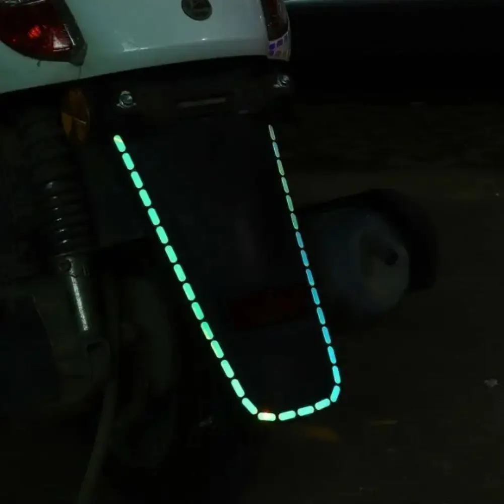 

Reflective Dotted Line Stickers Self-adhesive Fluorescent Reflective Car Stickers Night Driving Safety DIY Trim Luminous Strip