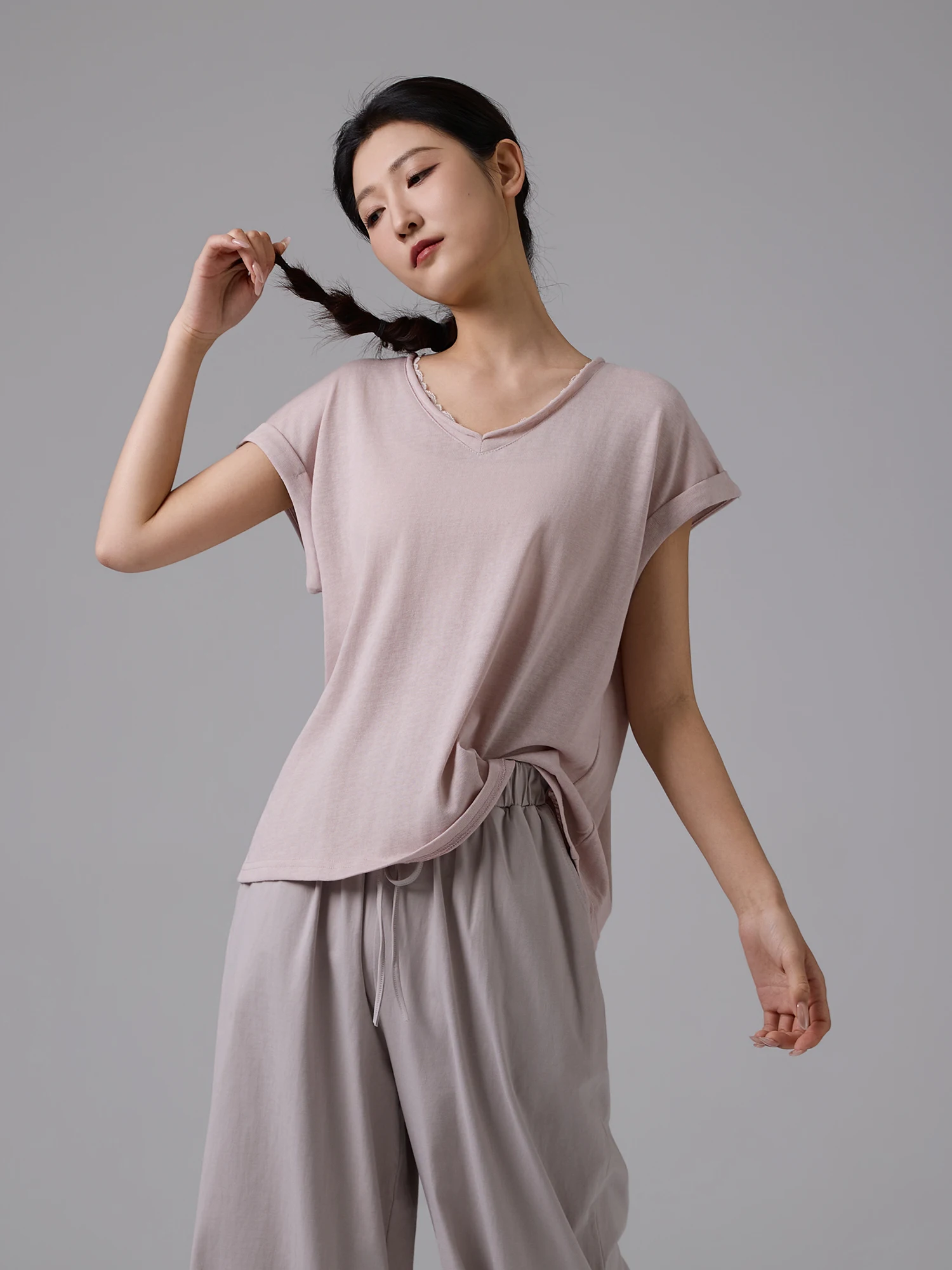 モダンダンス練習着女性用ルーズ半袖-v-ネック-tシャツダンスパフォーマンス衣装快適な痩身トップ
